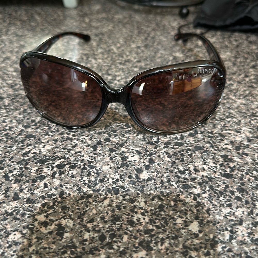 Tommy Hilfiger sunglasses for women